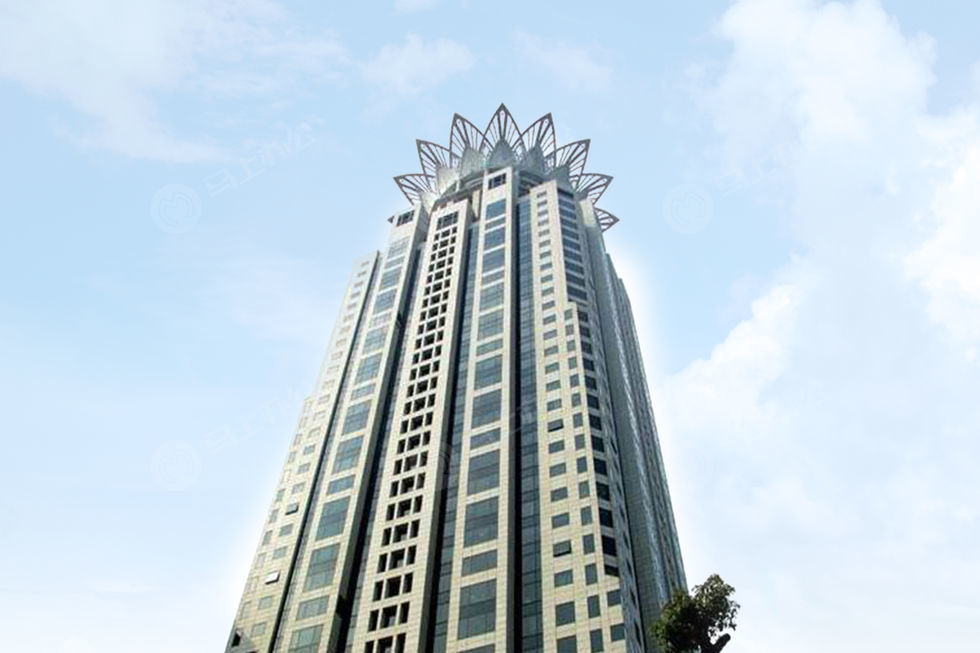 上海外滩中心坐落于上海延安东路