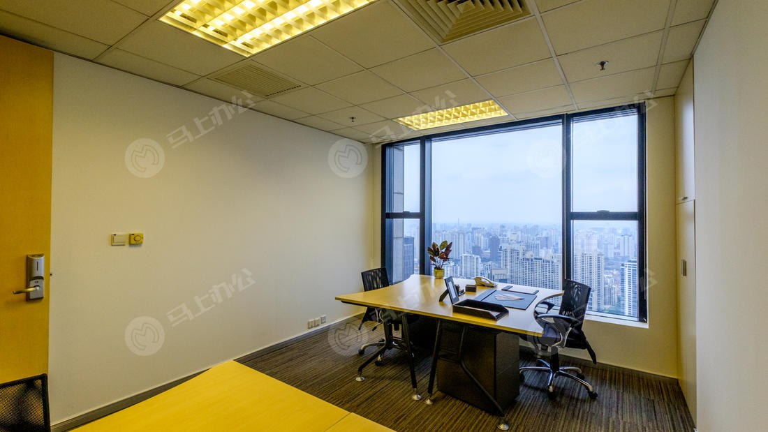 CEO Suite 事易好商务中心（香港新世界大厦） 黄浦 共享办公室